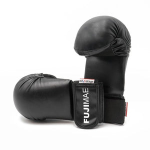 GUANTILLA KARATE NEGRA SIN PULGAR RFEK FUJIMAE ADVANTAGE (Copia)