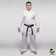 Cargar imagen en el visor de la galería, KARATE GI BASICO BLANCO FUJIMAE WKF